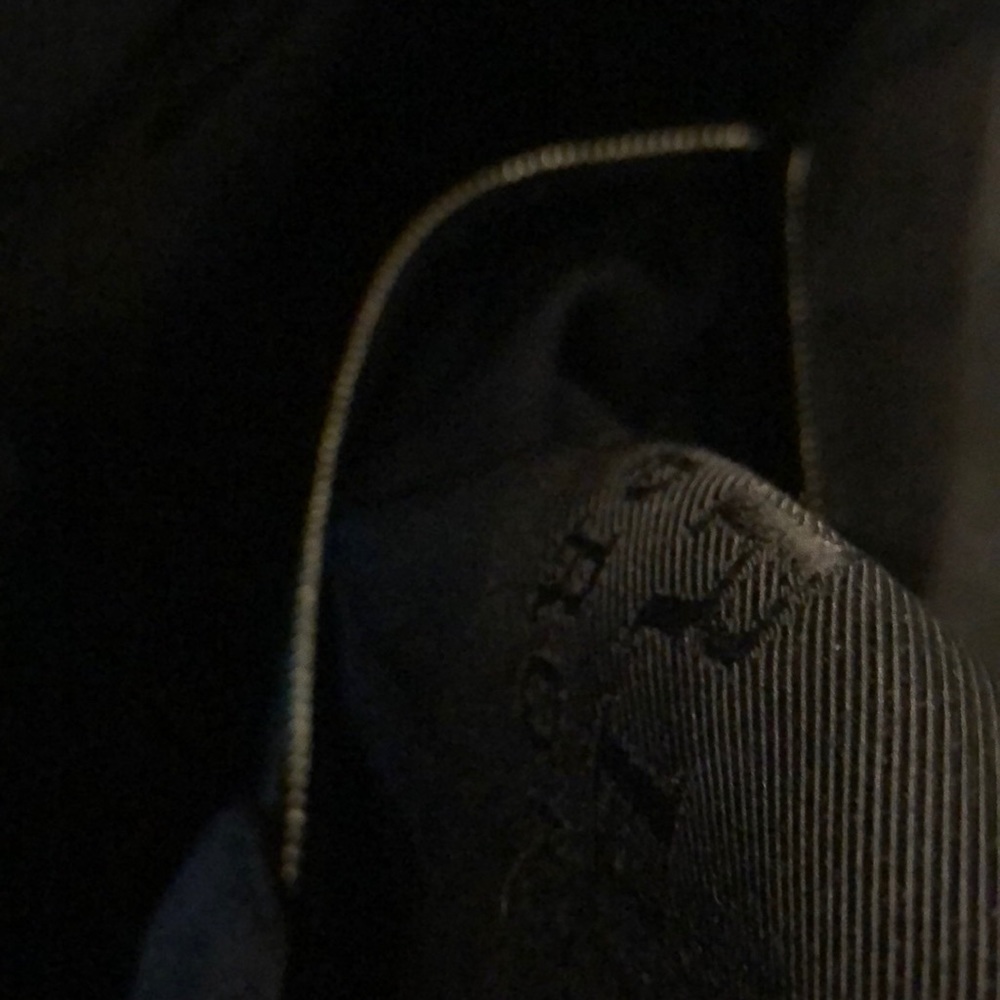 Burberry fox head purse - Picture 5 of 16